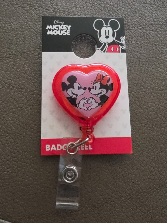 Disney Other - Disney Heart-Shaped Mickey & Minnie Badge Reel